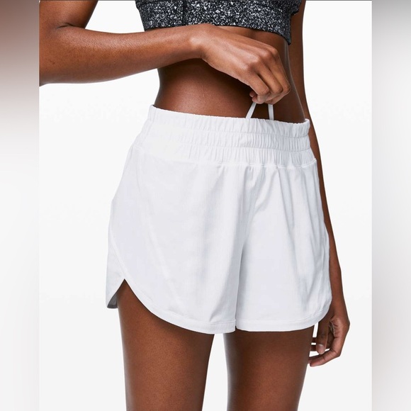 lululemon athletica Pants - Lululemon Track That Short *5" *White *Size 4